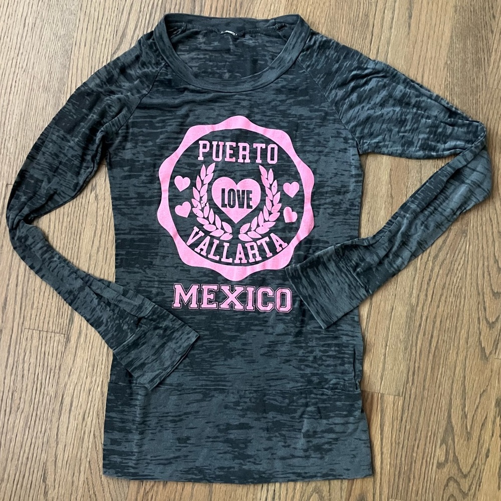 Puerto love Vallarta long sleeve XS